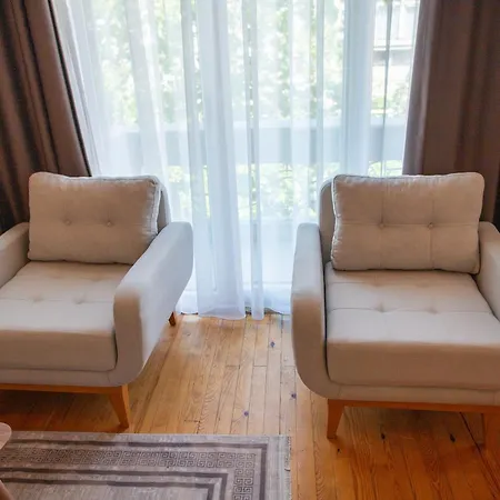 Taksim Square House * איסטמבול